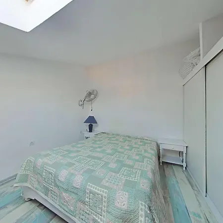 Maison Mezzanine 4 Couchages Port Naturisme Pl070-073 Apartamento Leucate